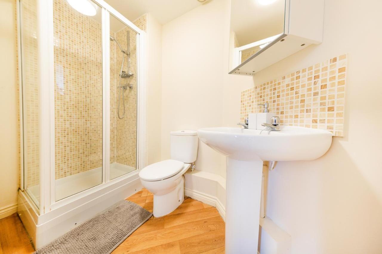 2 Bed 2 Bathroom Apartment Free Parking Bristol Ngoại thất bức ảnh